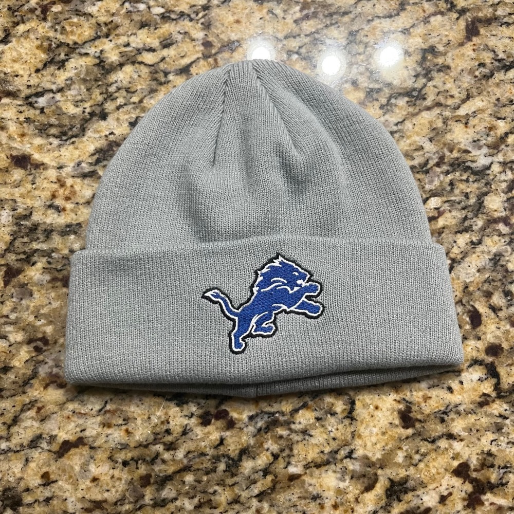 Detroit Lions Beanie Hat Idegy Grey Knit Cuffed Stocking Cap NFL Football Mens